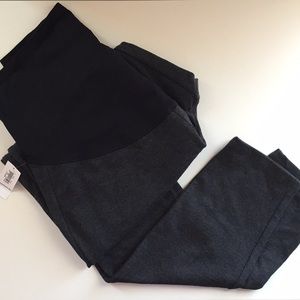 NWT maternity leggings